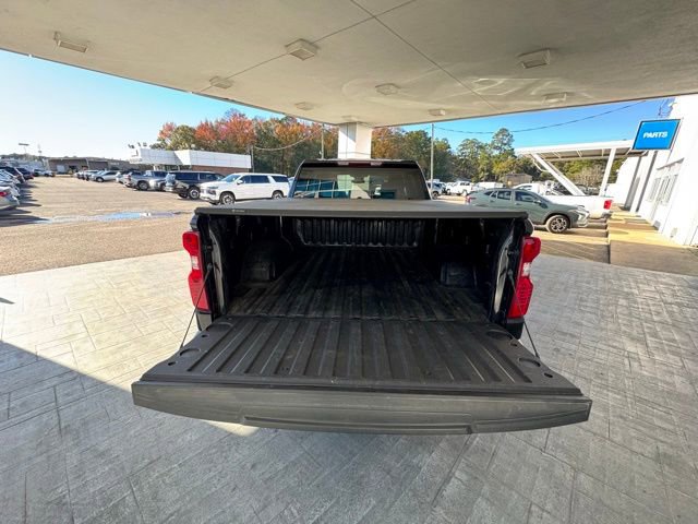Used 2023 Chevrolet Silverado 1500 LT image 9