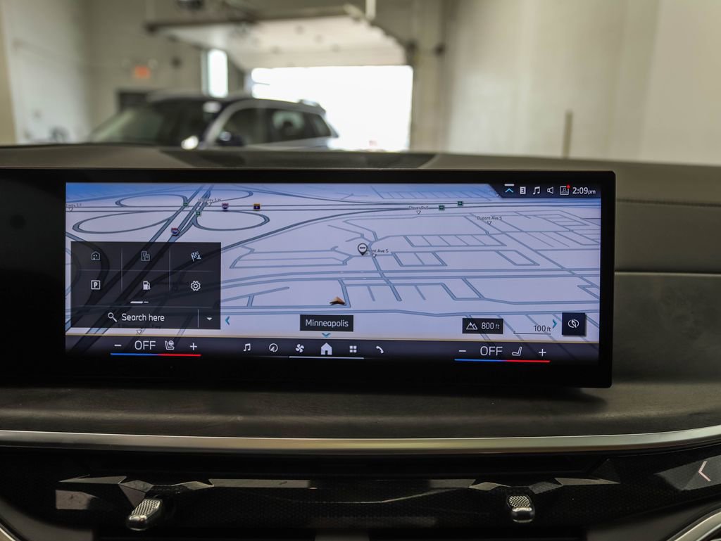 Certified 2024 BMW X5 xDrive40i w/ Executive Package image 17