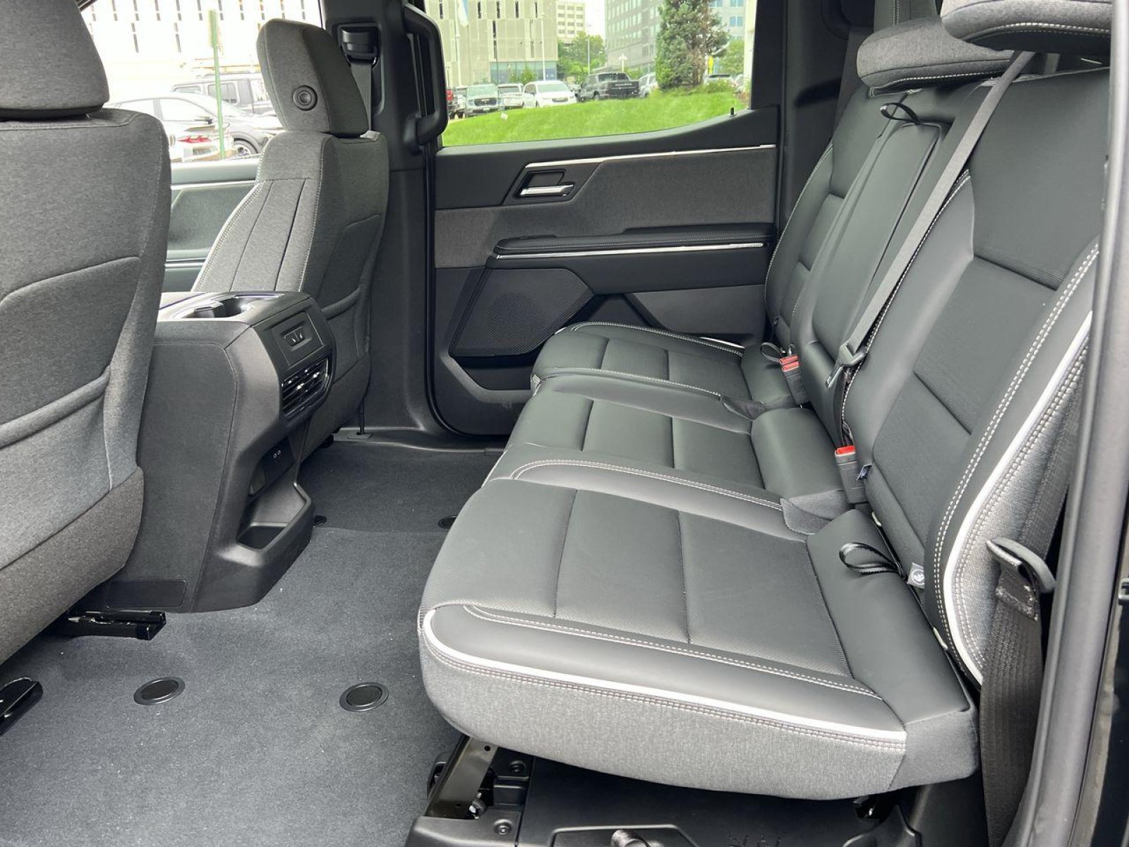 New 2026 GMC Sierra EV Elevation w/ Premium Package AWD/4WD image 19