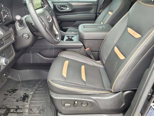 Used 2021 GMC Yukon XL AT4 w/ Rear Media and Nav Package AWD/4WD image 23