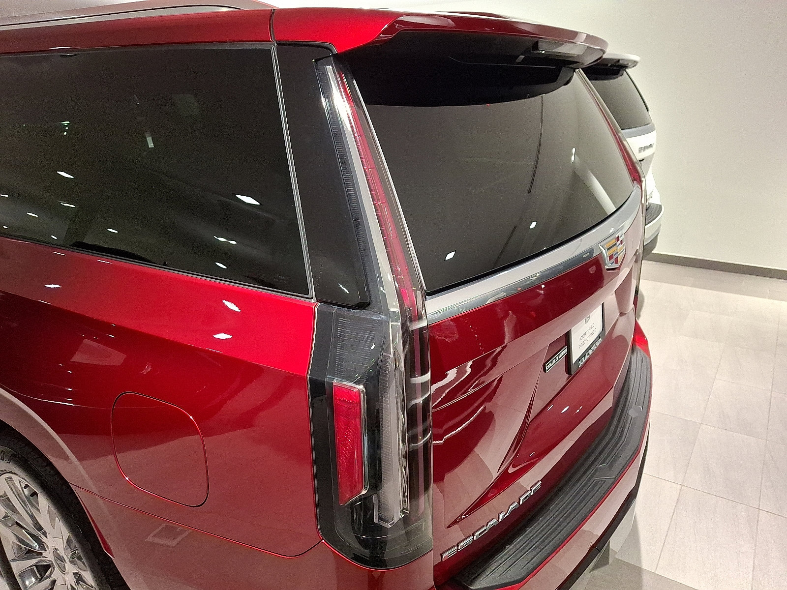 Certified 2023 Cadillac Escalade ESV Premium Luxury w/ Performance Package image 10