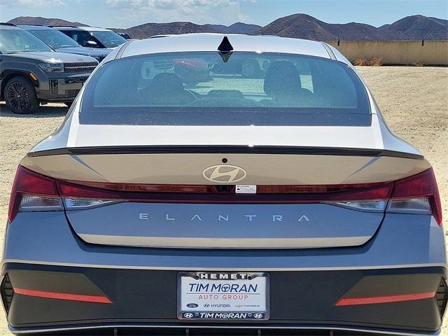 New 2025 Hyundai Elantra Sport w/ Cargo Package image 19