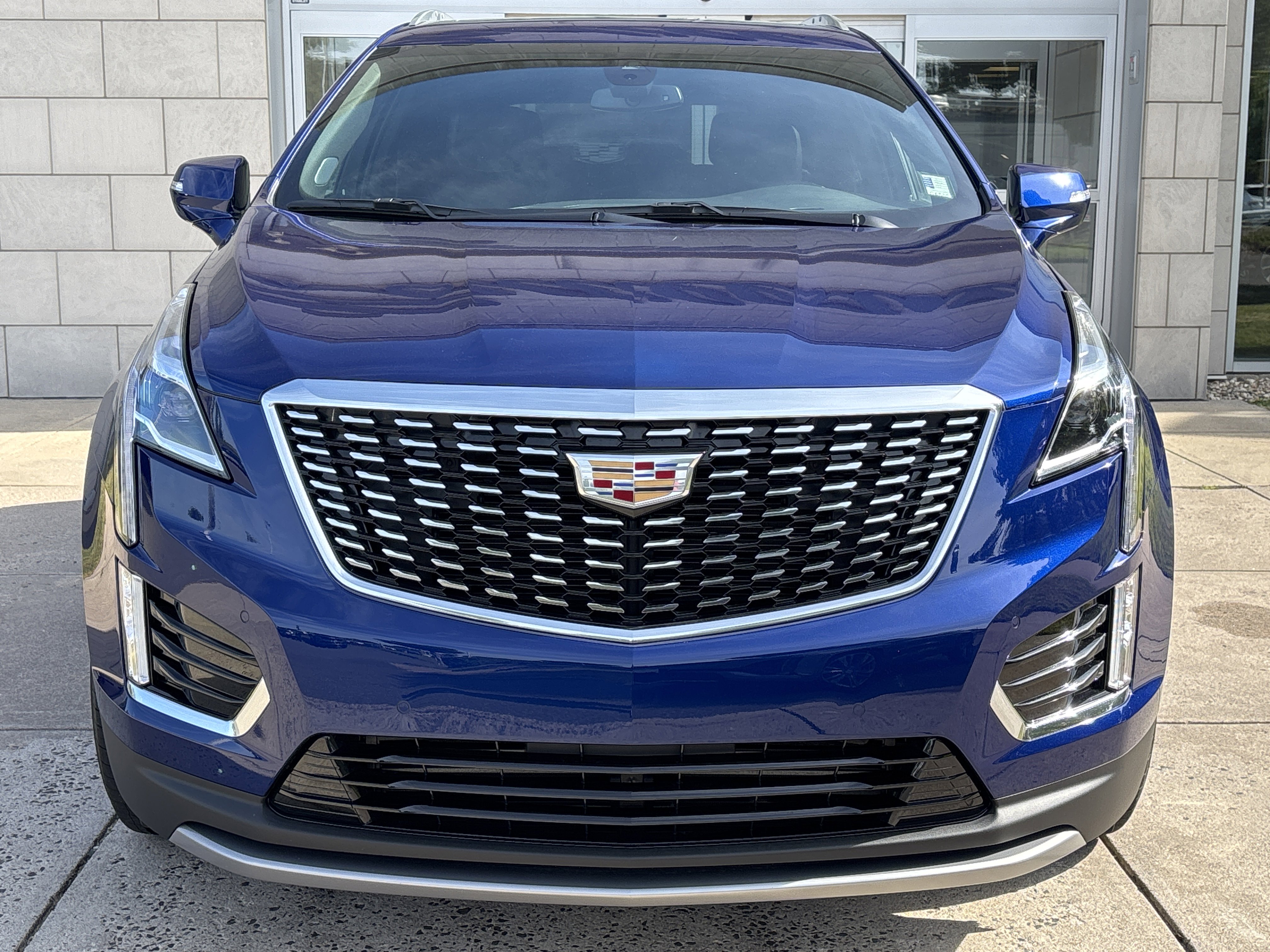 Used 2025 Cadillac XT5 Premium Luxury image 14