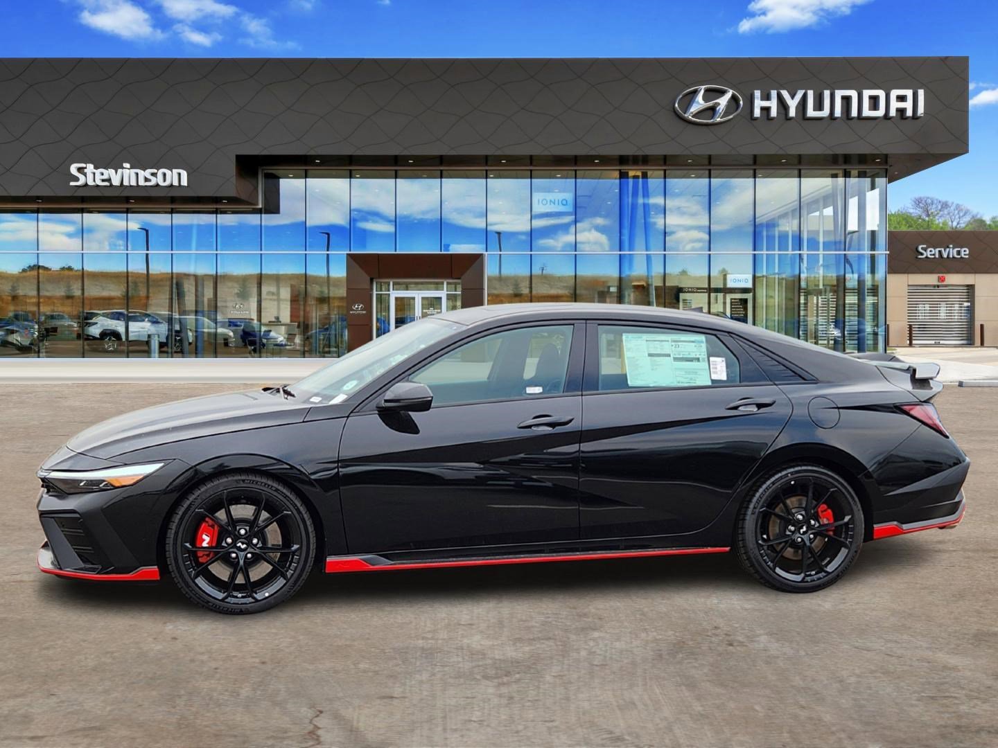 New 2025 Hyundai Elantra N image 2