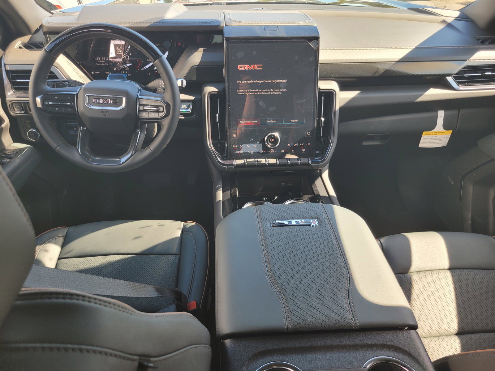New 2026 GMC Yukon XL AT4 w/ AT4 Premium Plus Package AWD/4WD image 7