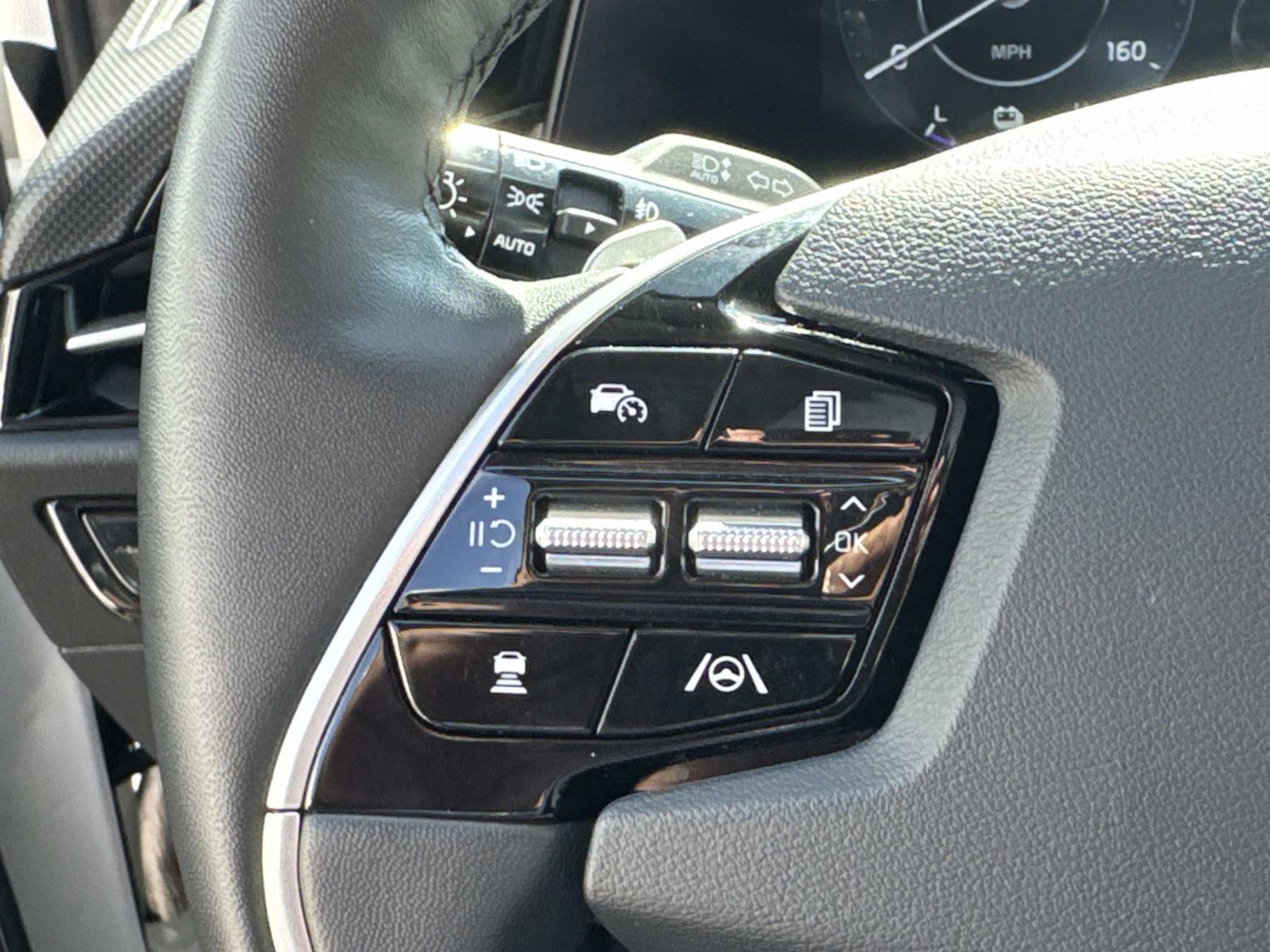 Used 2025 Kia Niro Wave image 17