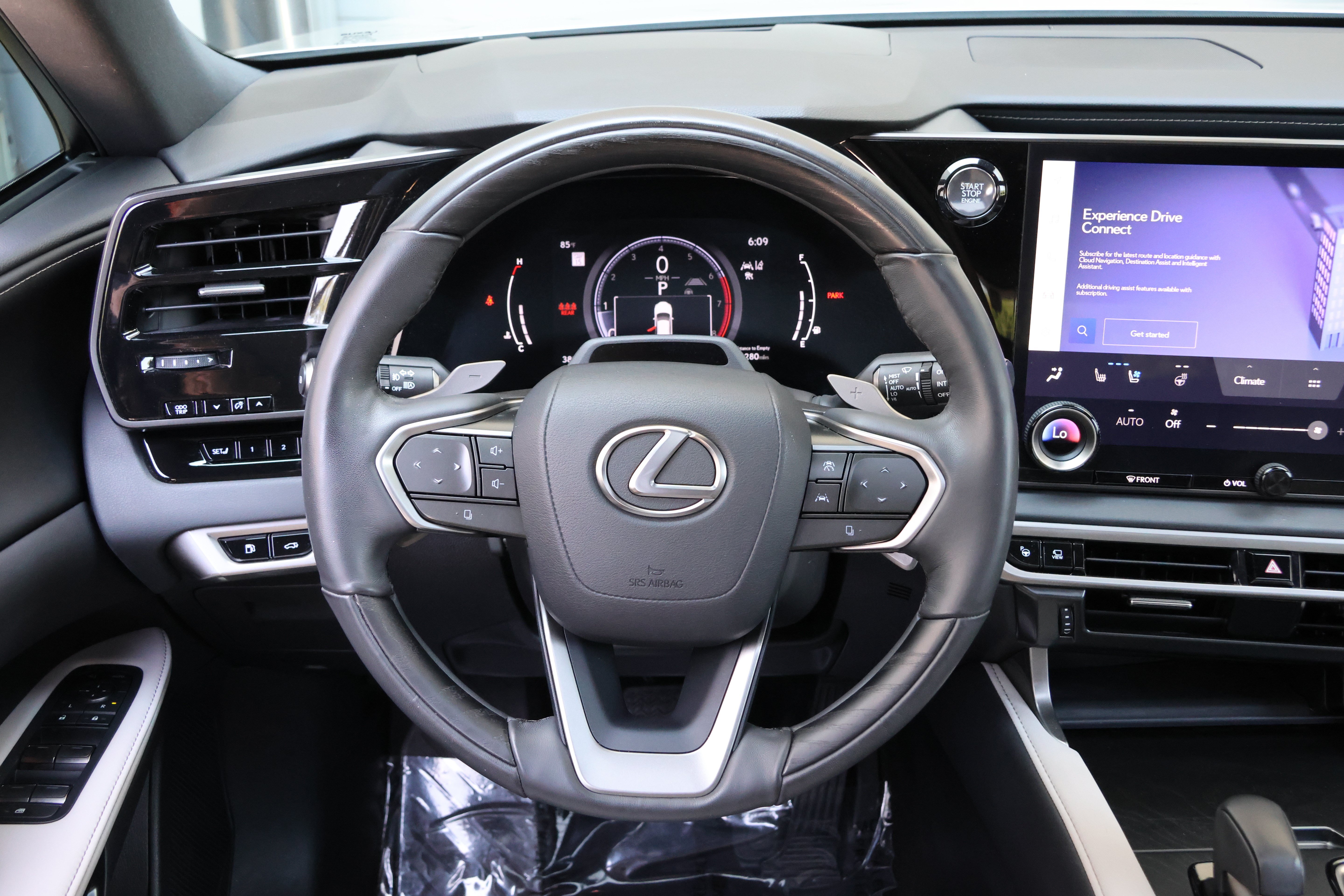 Certified 2024 Lexus RX 350 Premium Plus w/ Convenience Package FWD image 17