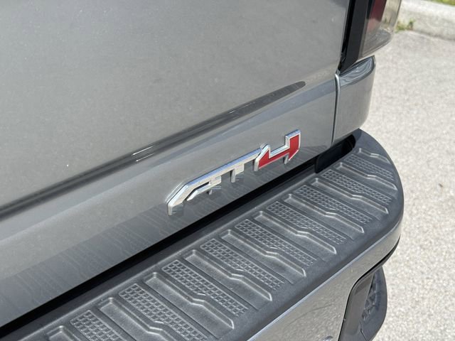 Used 2024 GMC Sierra 2500 AT4 w/ AT4 Premium Plus Package AWD/4WD image 12