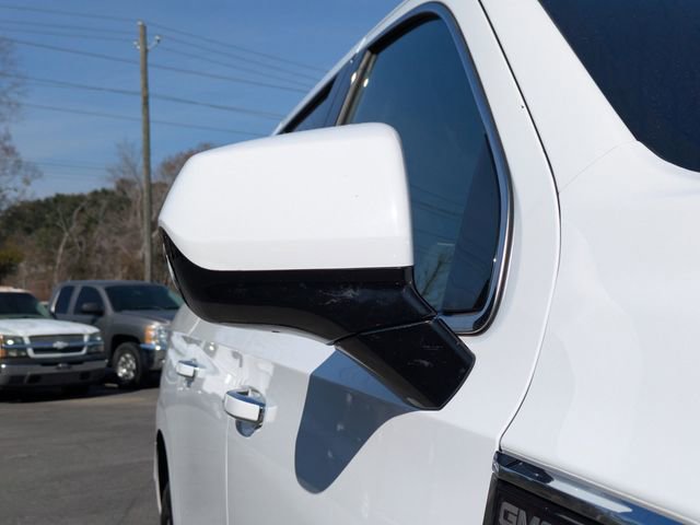 Used 2024 GMC Yukon XL SLT image 13