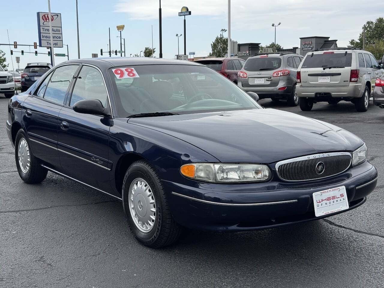 Used 1998 Buick Century Custom FWD image 3