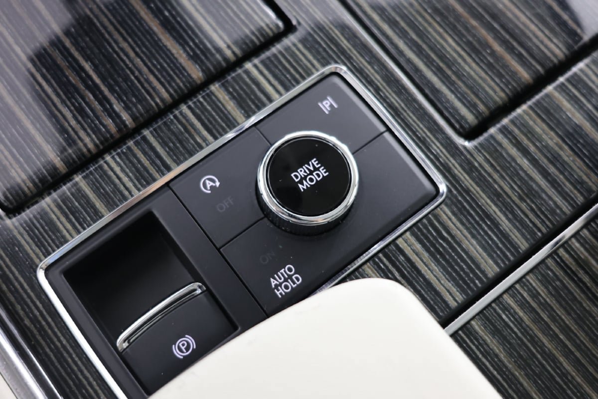 Used 2024 Lincoln Navigator Black Label AWD/4WD image 32
