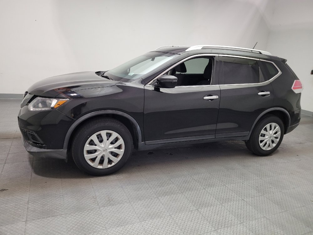 Used 2016 Nissan Rogue S w/ Appearance Package AWD/4WD image 2