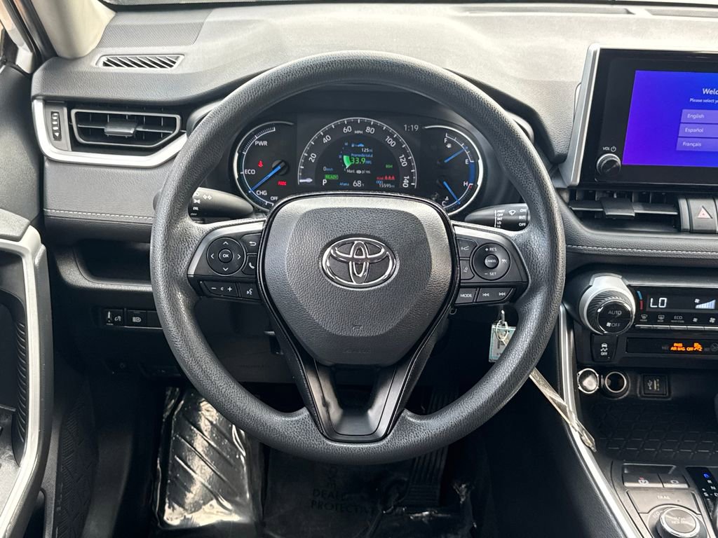 Used 2024 Toyota RAV4 LE AWD/4WD image 13