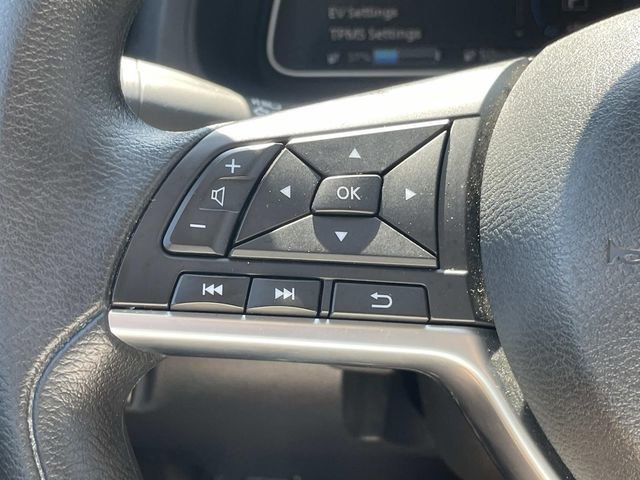 Certified 2023 Nissan Leaf S image 19