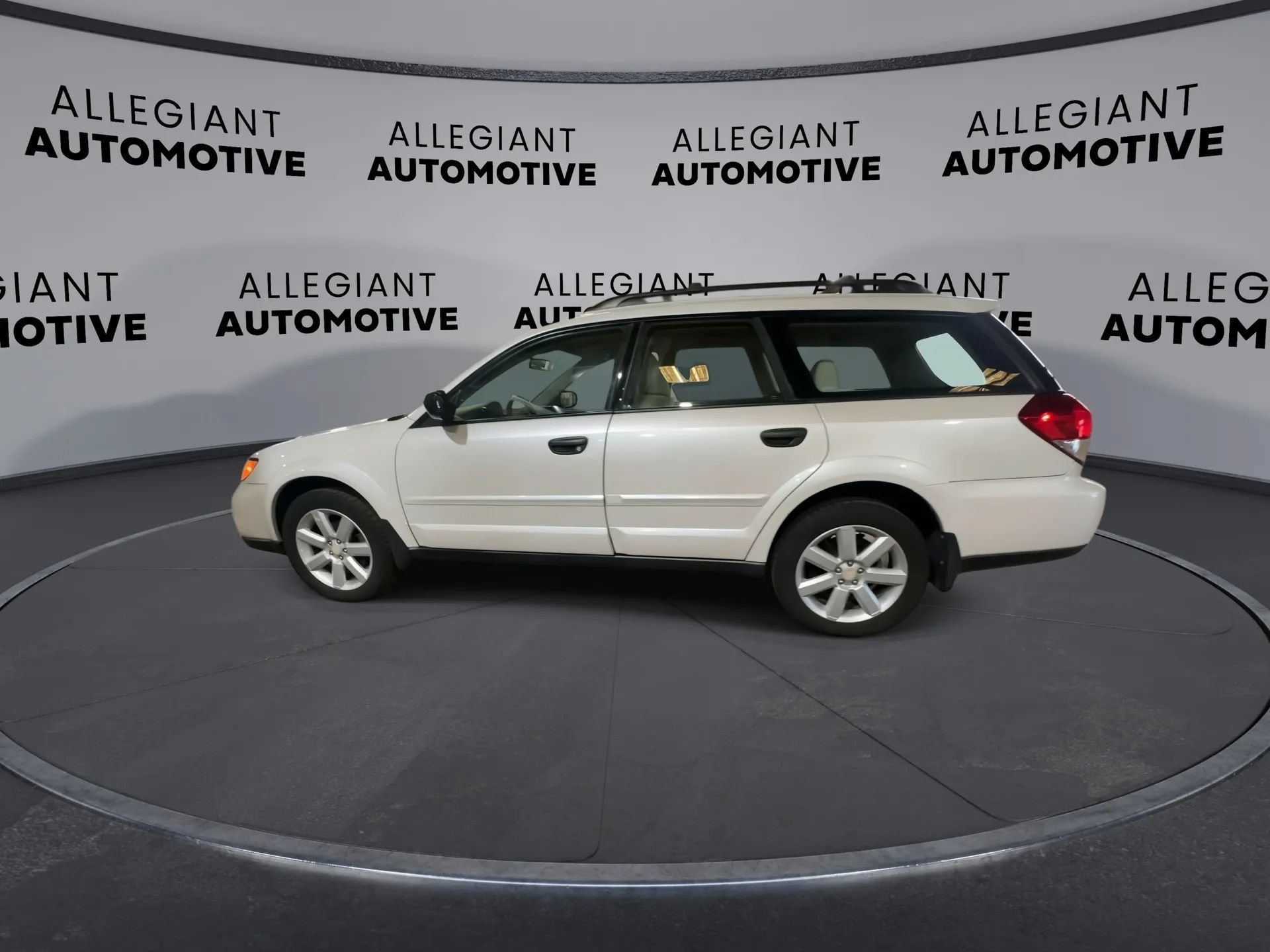 Used 2009 Subaru Outback 2.5i Special Edition AWD/4WD image 6
