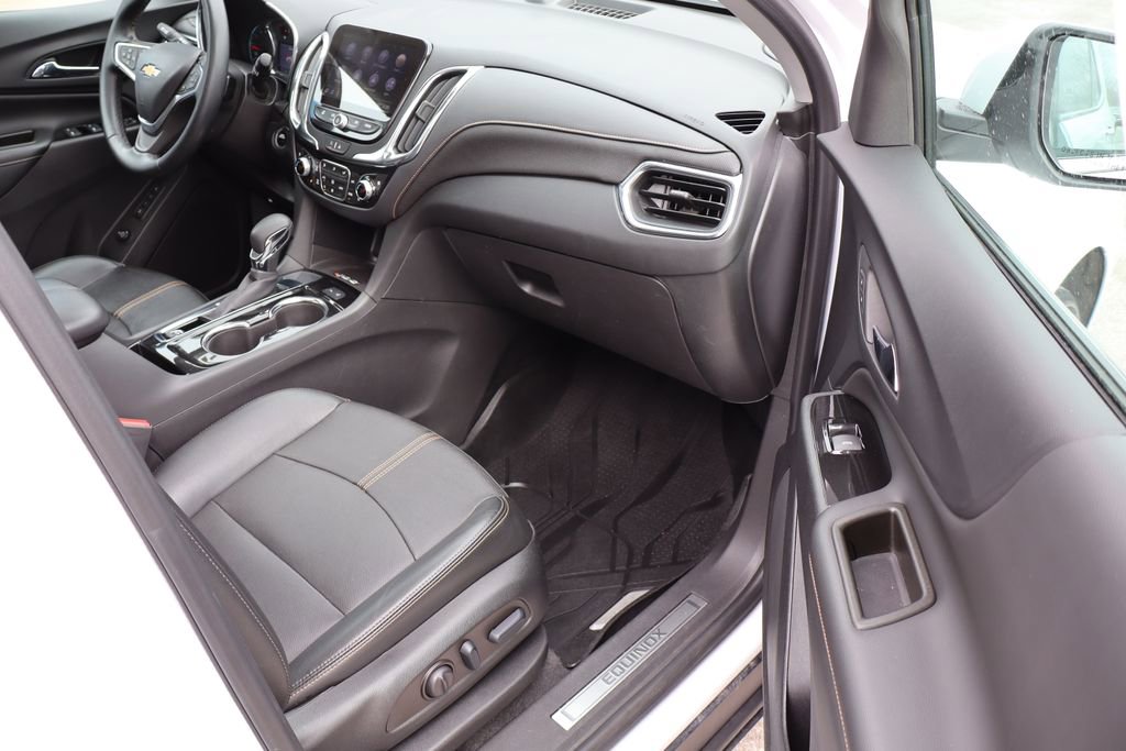 Used 2023 Chevrolet Equinox Premier image 48