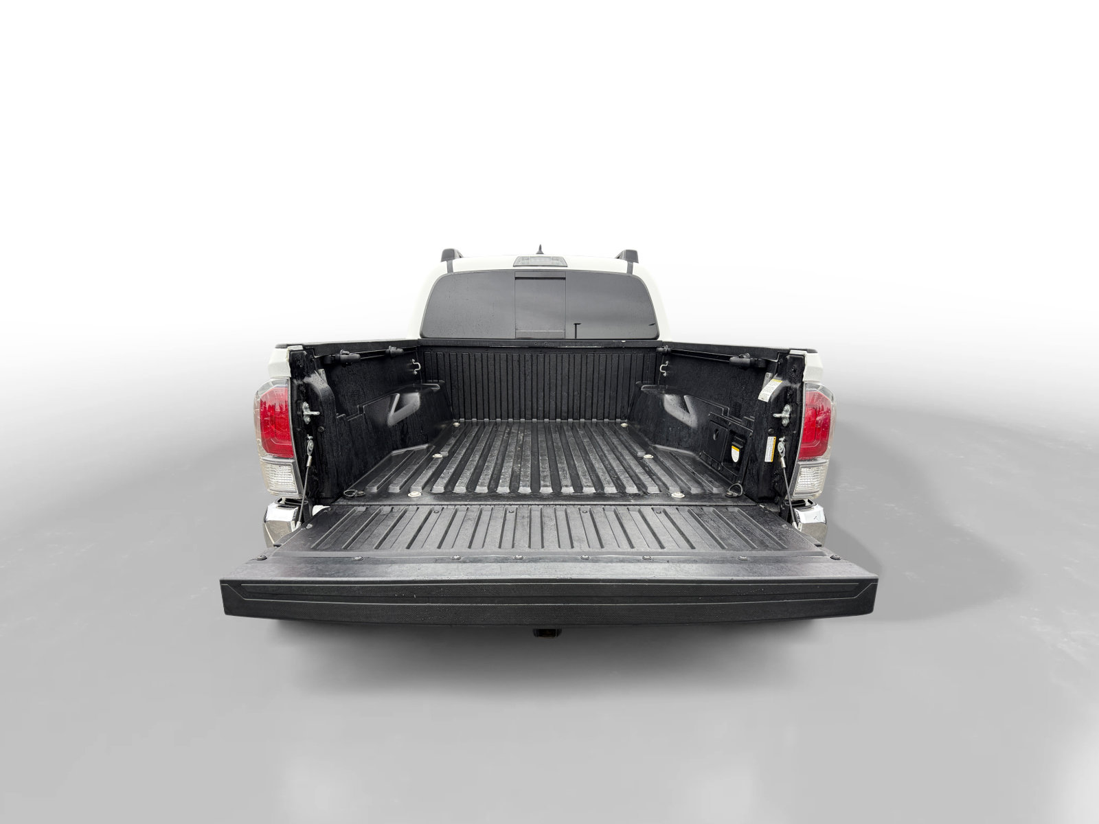 Used 2023 Toyota Tacoma TRD Off-Road image 17