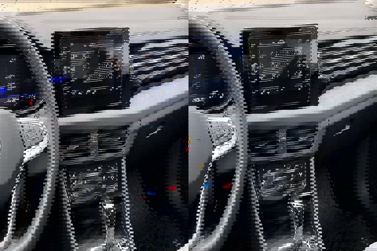 Used 2025 Volkswagen Jetta SE image 6