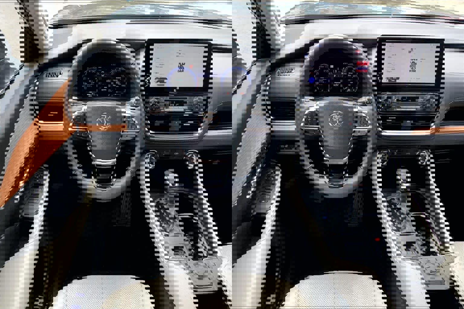 Used 2025 Toyota Grand Highlander FWD image 6