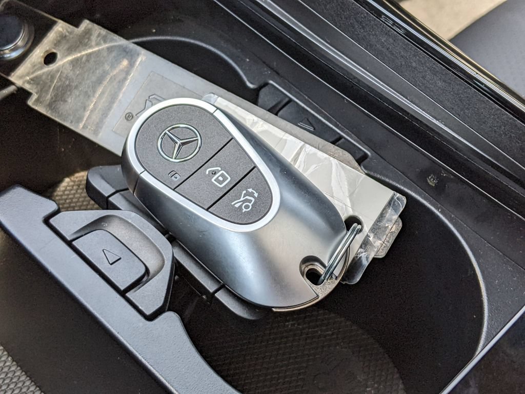 Used 2025 Mercedes-Benz C 300 4MATIC Sedan image 19