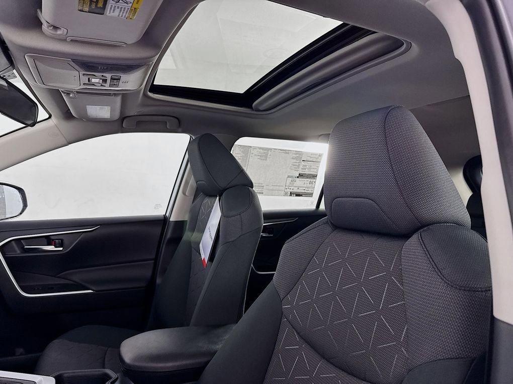 New 2025 Toyota RAV4 XLE image 32