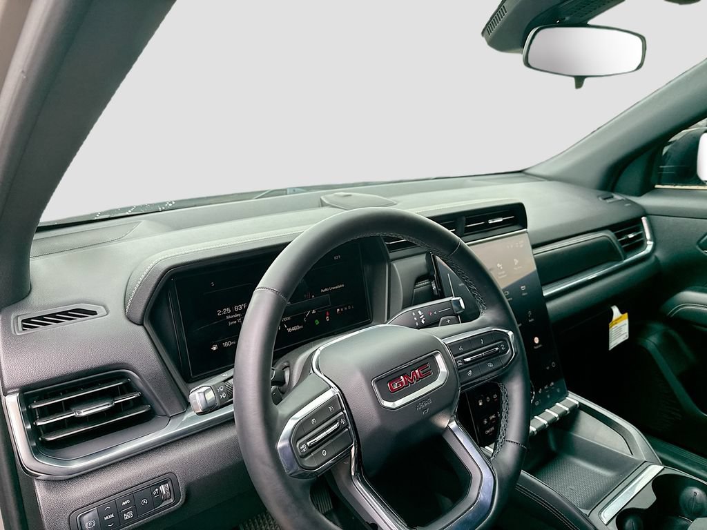 Used 2025 GMC Terrain Elevation w/ Elevation Premium Package AWD/4WD image 11