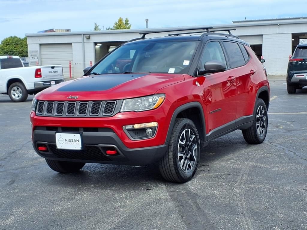 Used 2020 Jeep Compass Trailhawk image 2