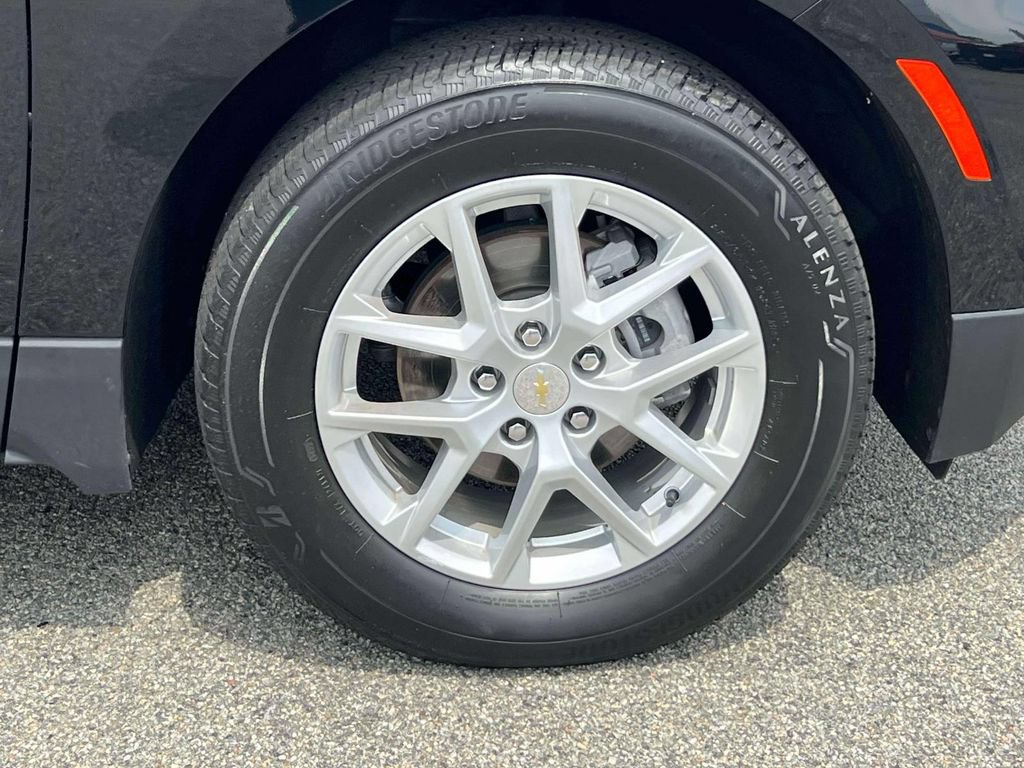 Used 2023 Chevrolet Equinox LT AWD/4WD image 8