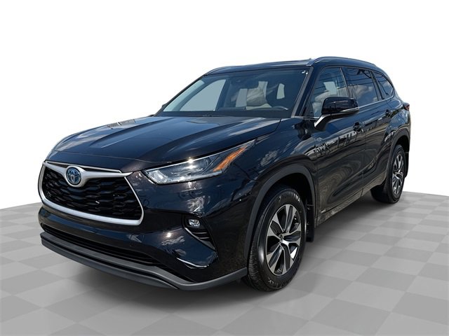 Used 2021 Toyota Highlander XLE