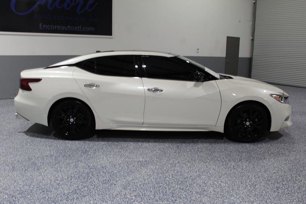 Used 2018 Nissan Maxima Platinum image 9