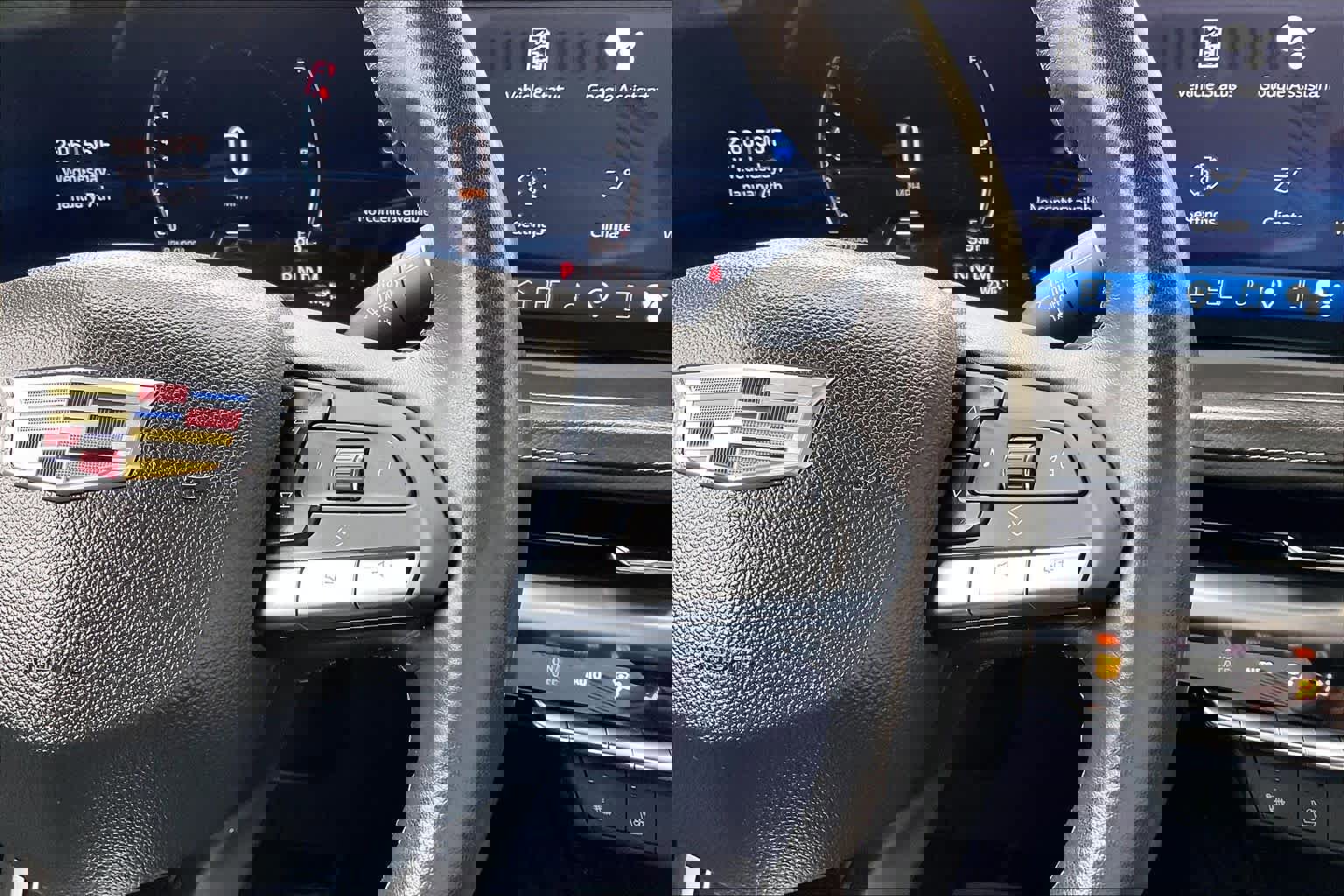 Used 2024 Cadillac XT4 Premium Luxury w/ Technology Package image 24