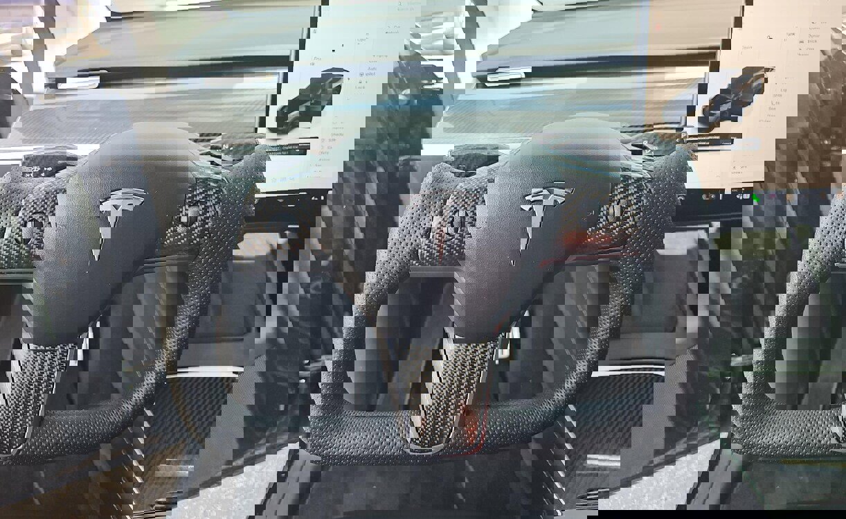 Used 2022 Tesla Model Y Performance image 11