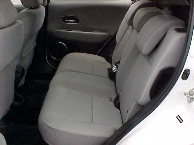 Used 2016 Honda HR-V EX image 12