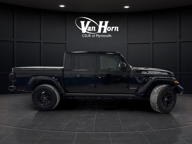 Used 2021 Jeep Gladiator Overland image 2