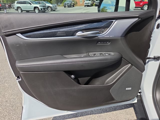 Certified 2026 Cadillac XT5 Premium Luxury w/ Driver Assist Package AWD/4WD image 11