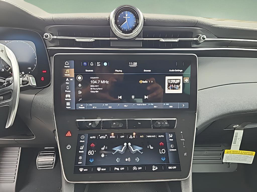 New 2024 Maserati Grecale GT image 20