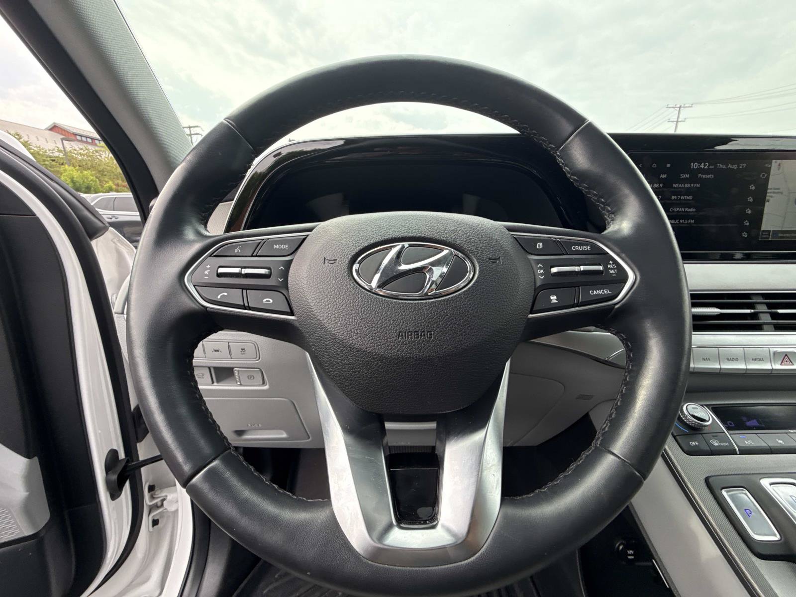 Used 2021 Hyundai Palisade SEL FWD image 9