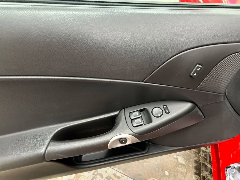Used 2008 Chevrolet Corvette Coupe image 19