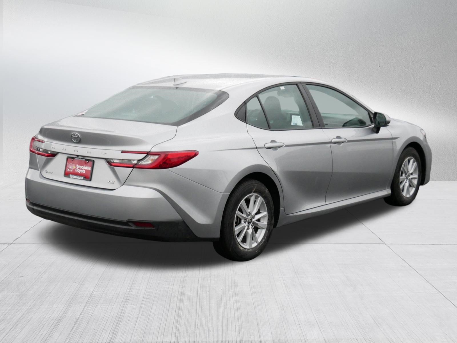 Certified 2025 Toyota Camry LE FWD image 7