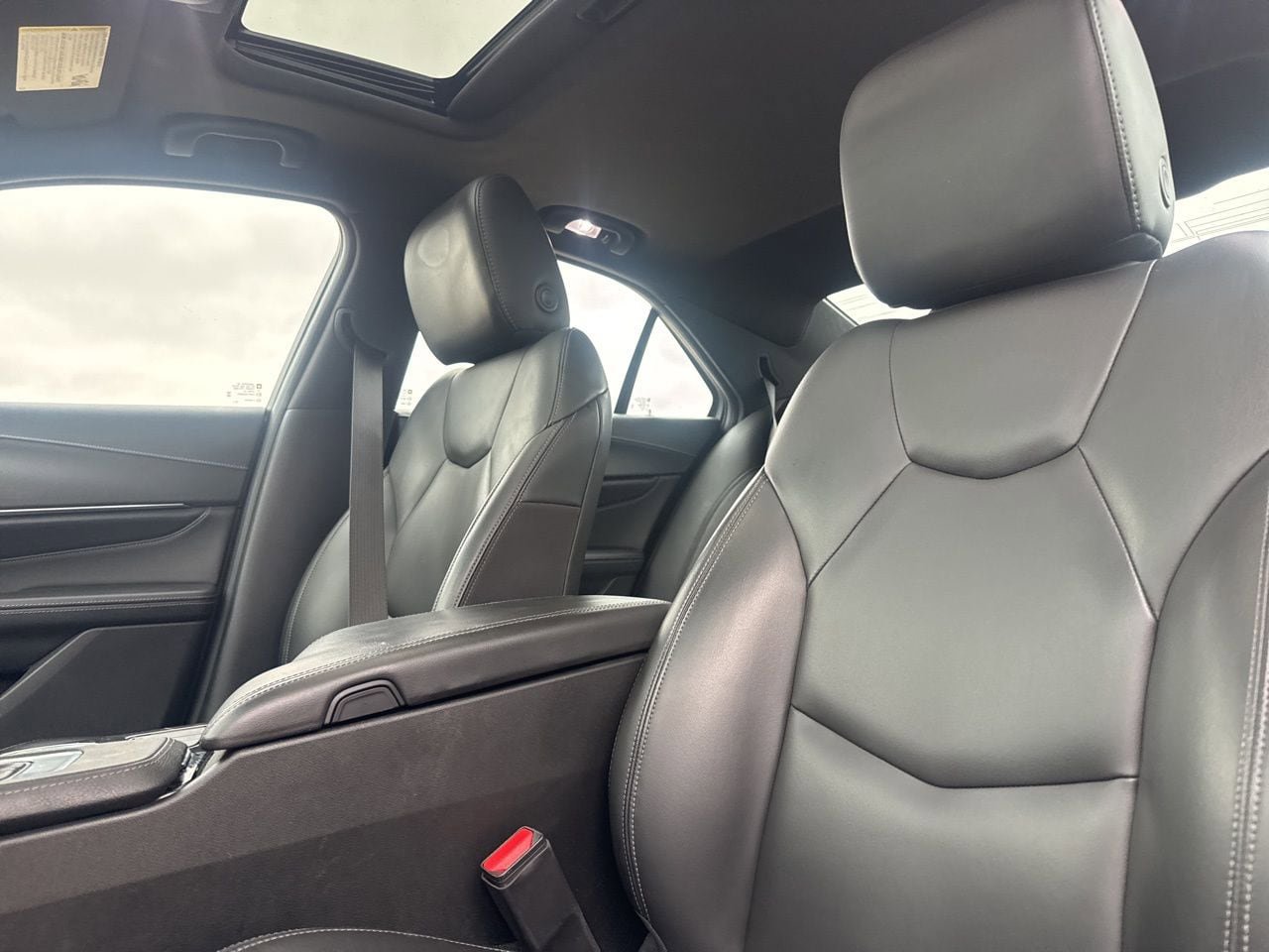 Used 2023 Cadillac CT4 Luxury w/ Sun And Sound Package RWD image 37