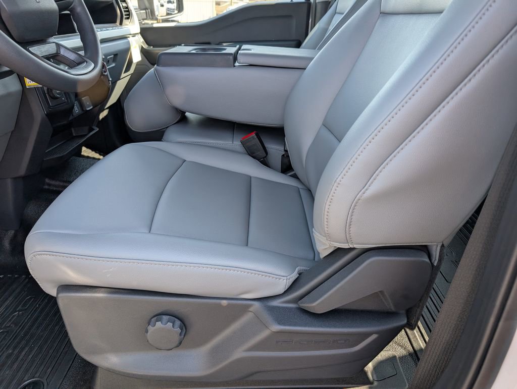 New 2026 Ford F350 XL image 9