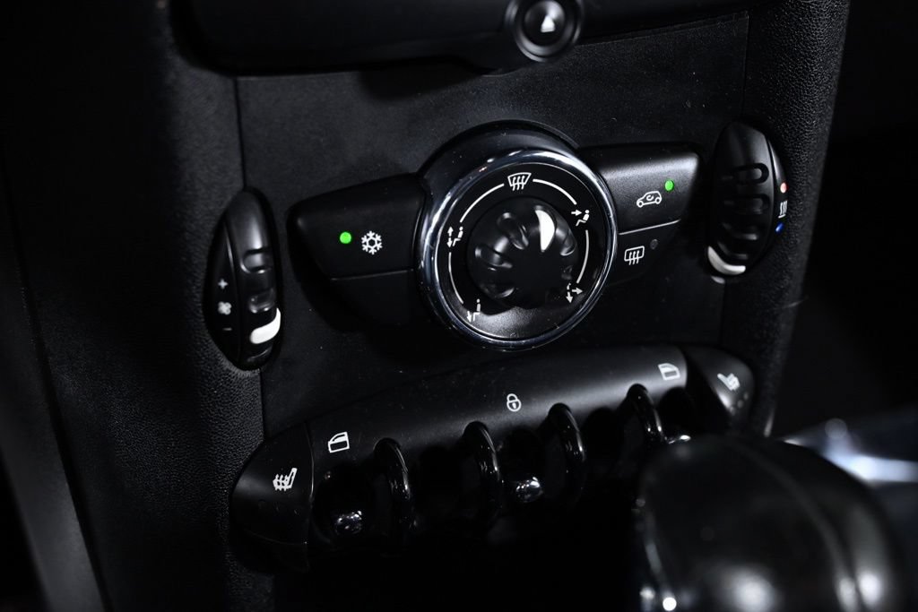 Used 2012 MINI Cooper Hardtop FWD image 17