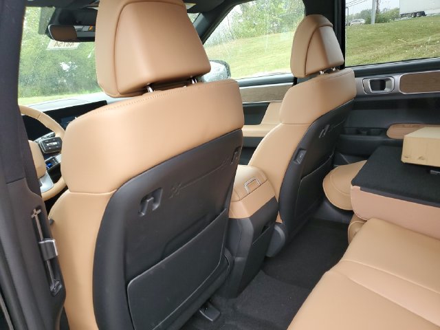 New 2027 Hyundai Santa Fe Limited AWD/4WD image 13