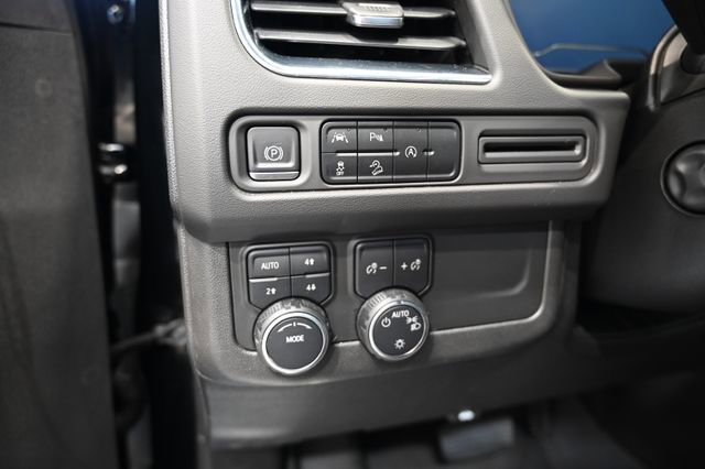 Used 2023 Chevrolet Tahoe Premier AWD/4WD image 26