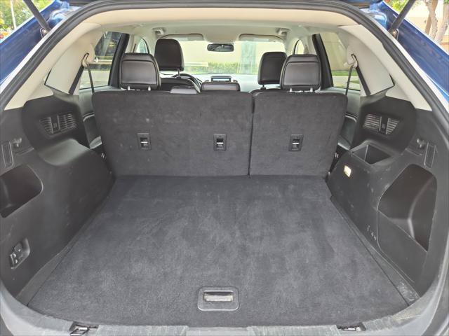 Used 2023 Ford Edge SEL AWD/4WD image 9