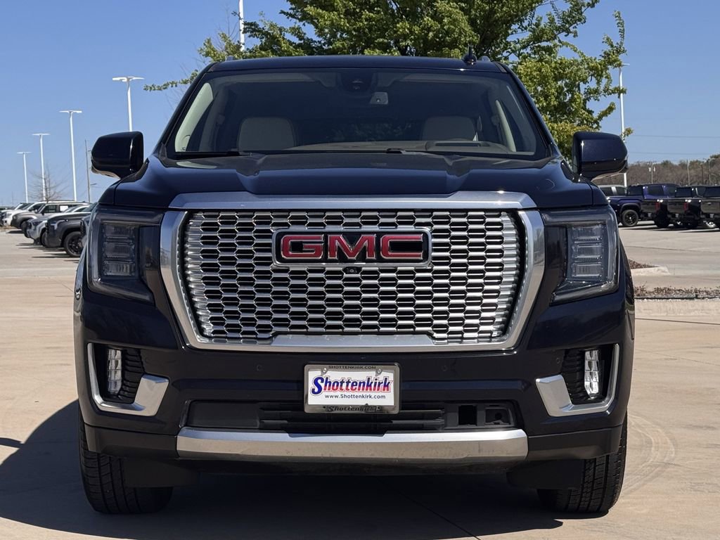Used 2023 GMC Yukon Denali image 7