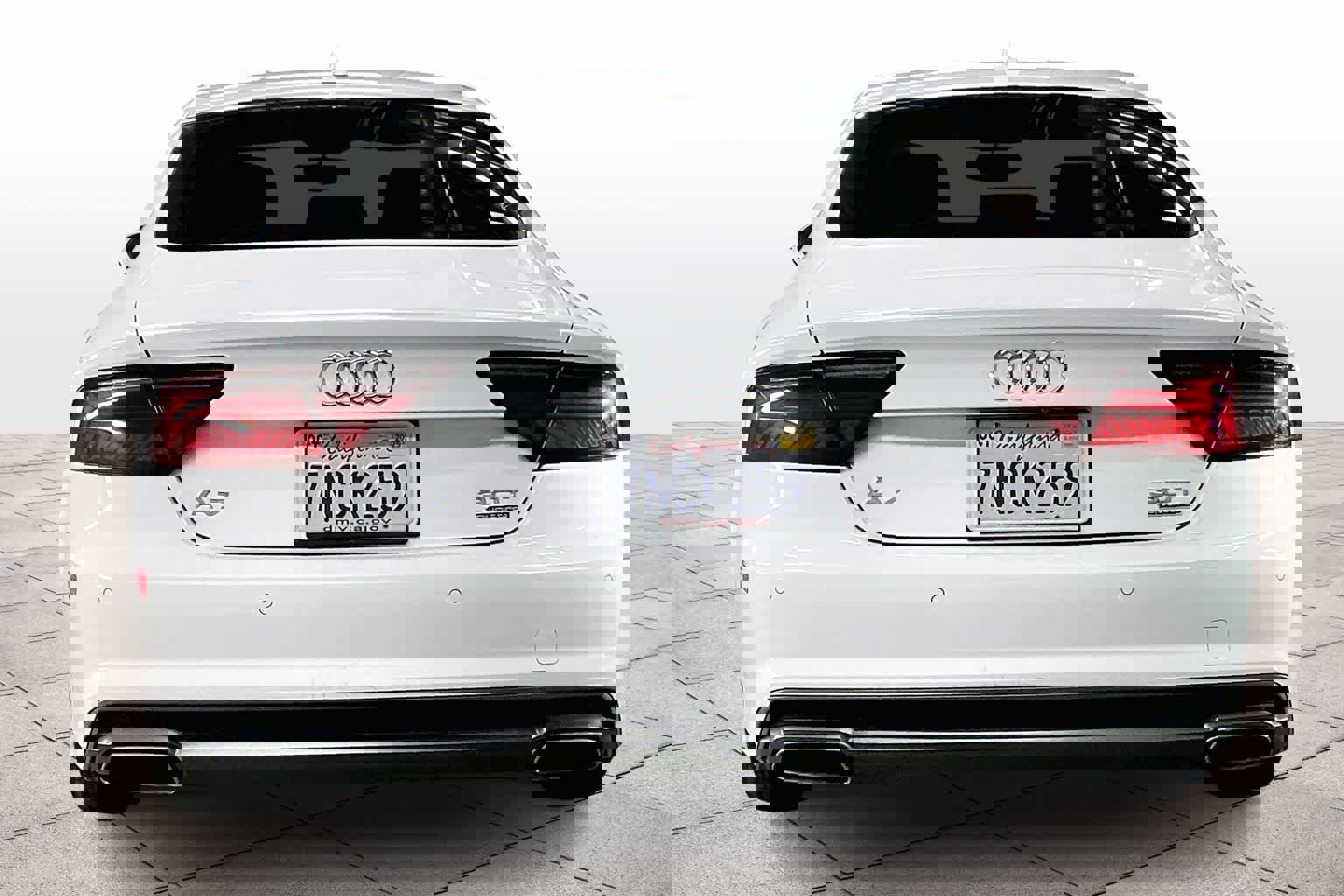 Used 2016 Audi A7 3.0T Premium Plus w/ 20" Wheel & Tire Package image 7