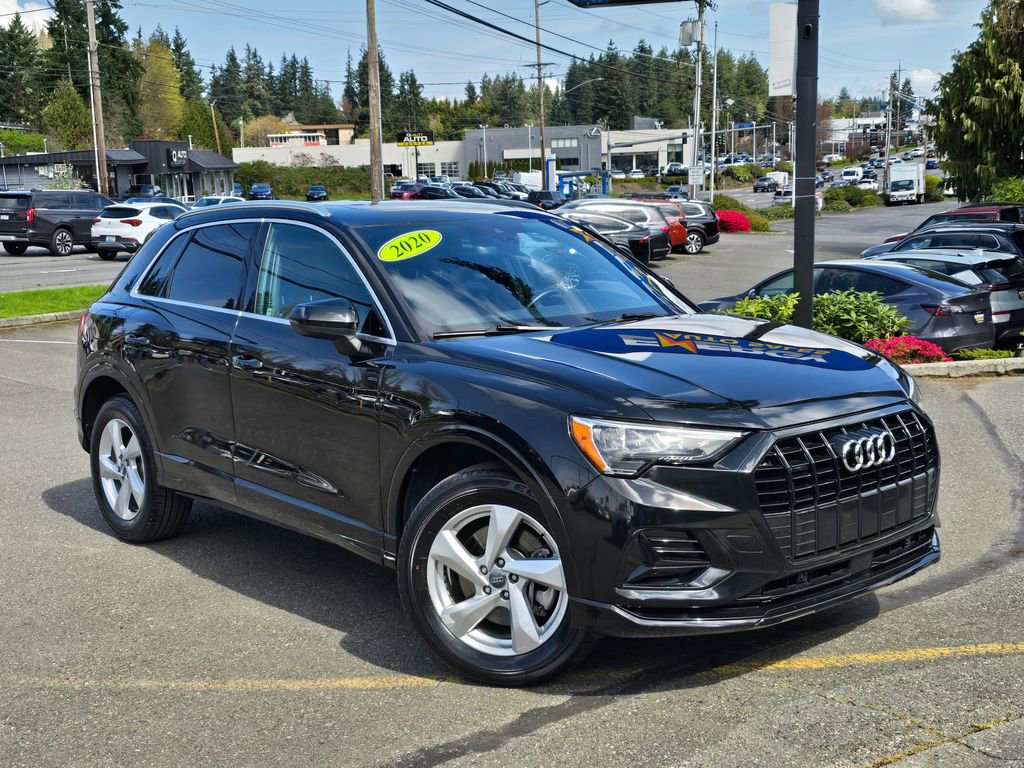 Used 2020 Audi Q3 2.0T Premium AWD/4WD image 2