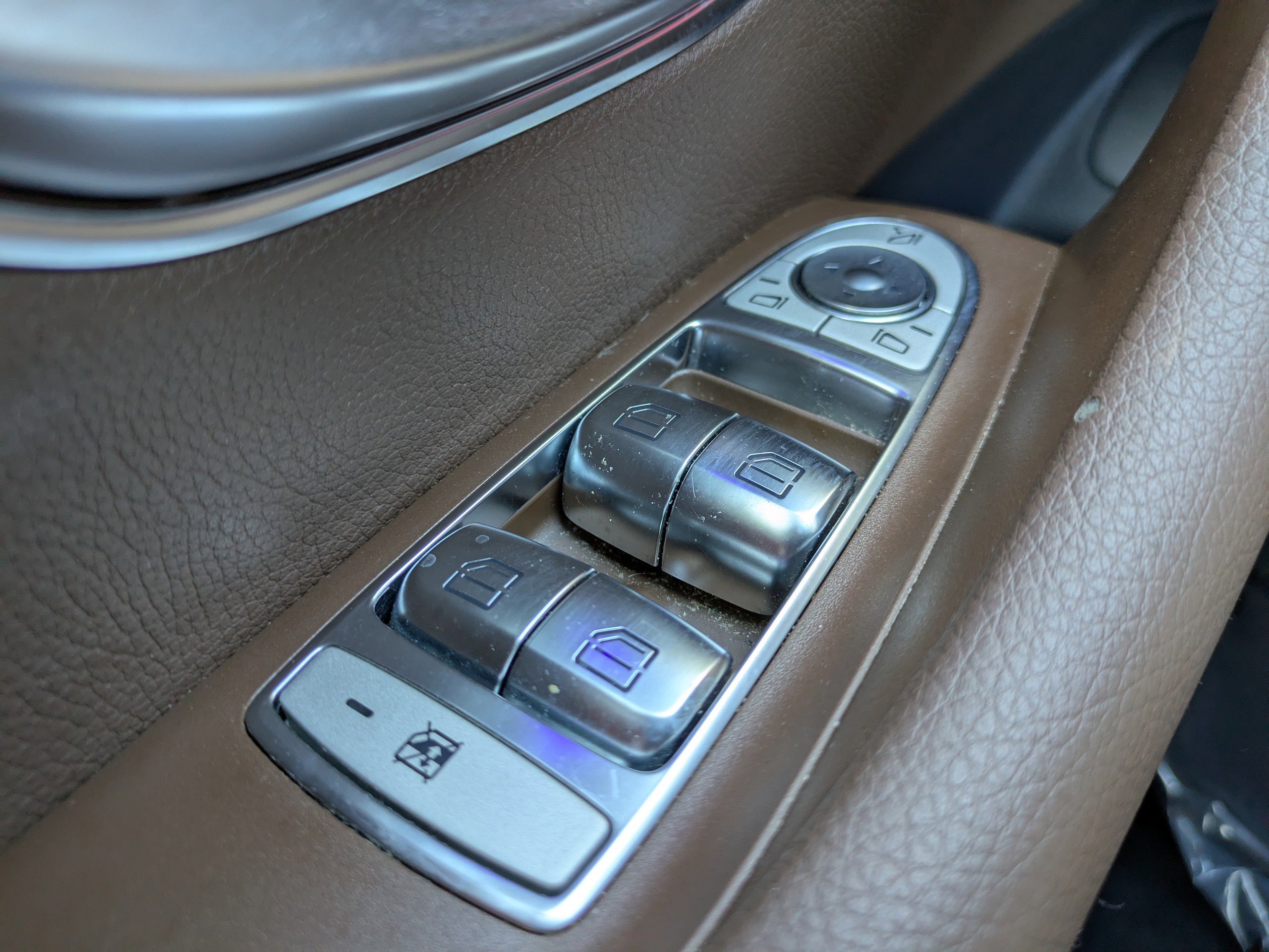 Used 2021 Mercedes-Benz E 350 Sedan image 20