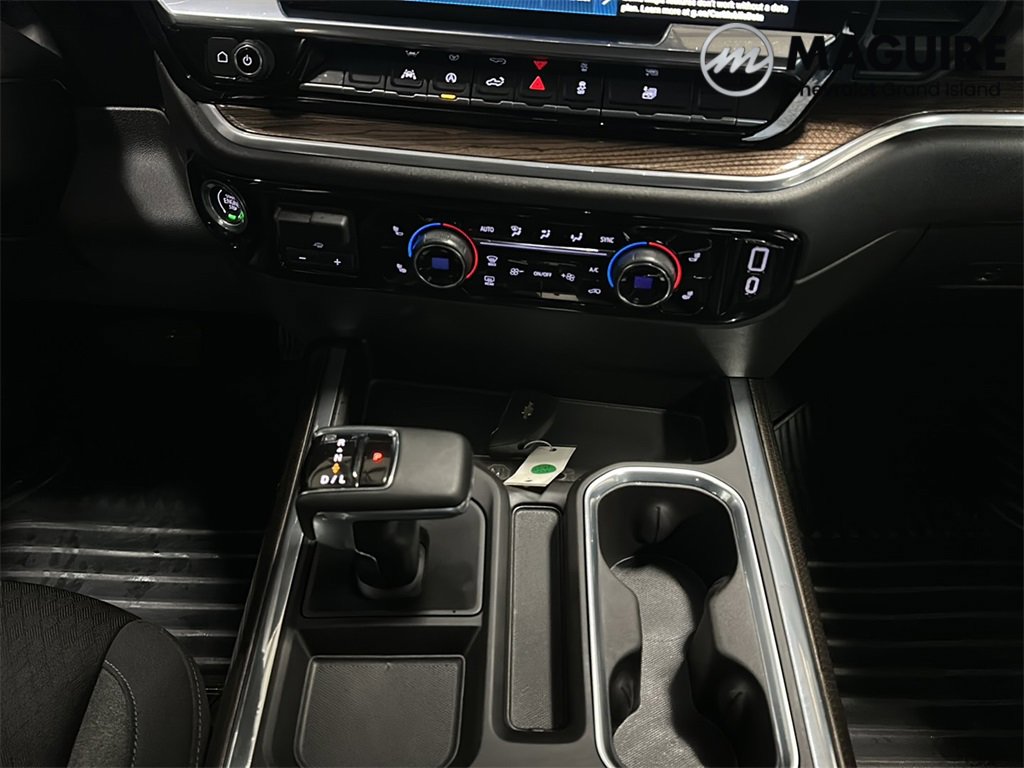 Used 2023 Chevrolet Silverado 1500 RST image 10